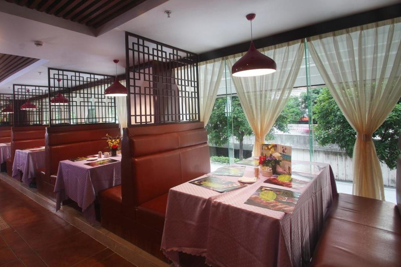 Huizhou Jinhuayue International Hotel Exterior foto