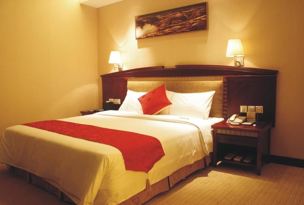 Huizhou Jinhuayue International Hotel Zimmer foto