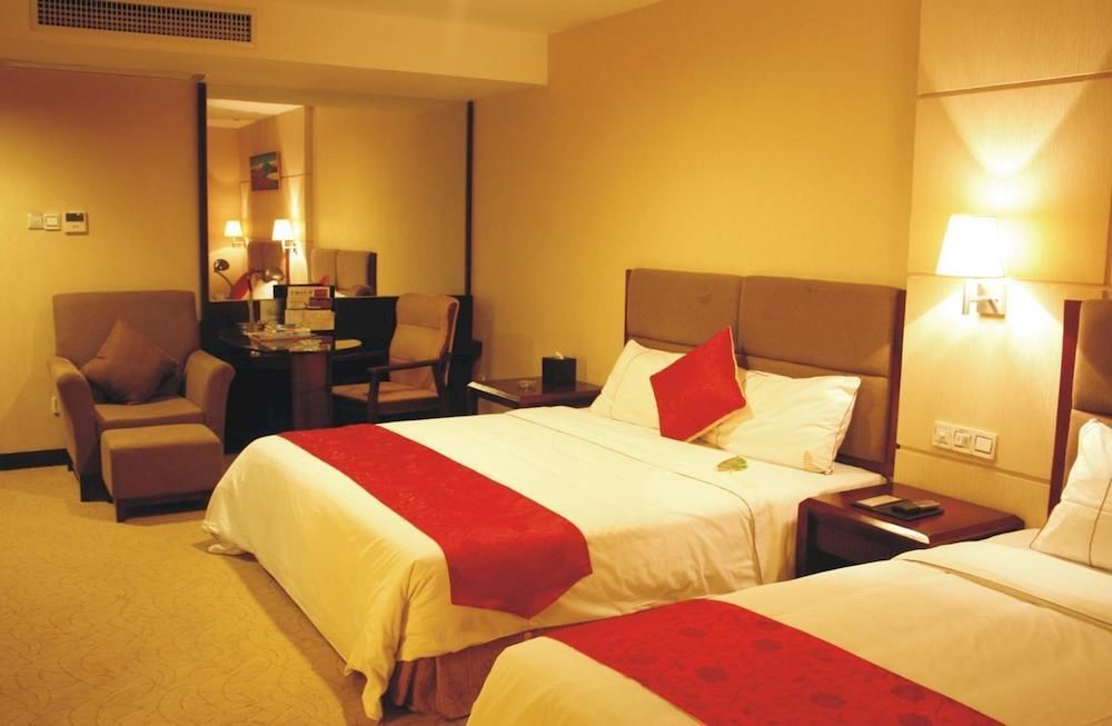 Huizhou Jinhuayue International Hotel Zimmer foto
