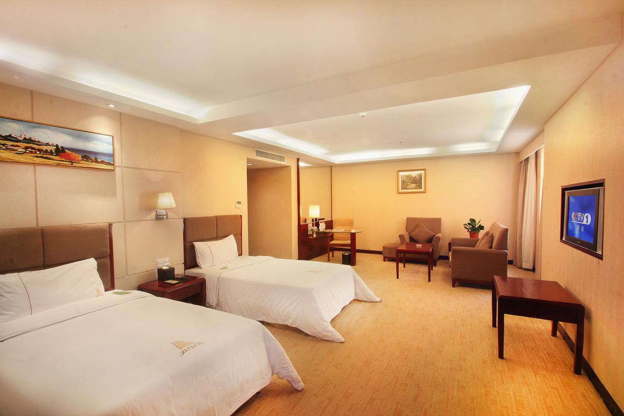 Huizhou Jinhuayue International Hotel Exterior foto